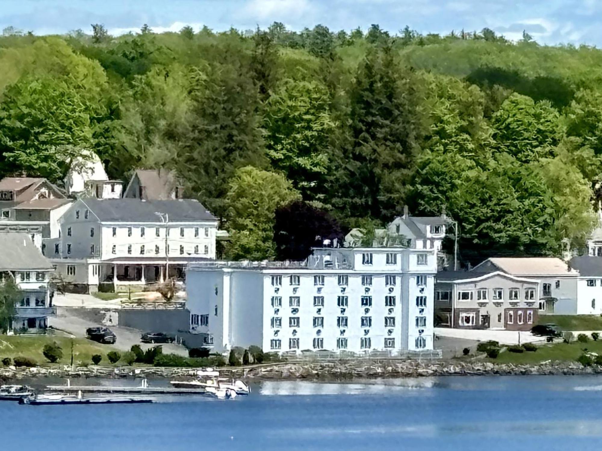 Fort Knox Inn Bucksport Екстериор снимка