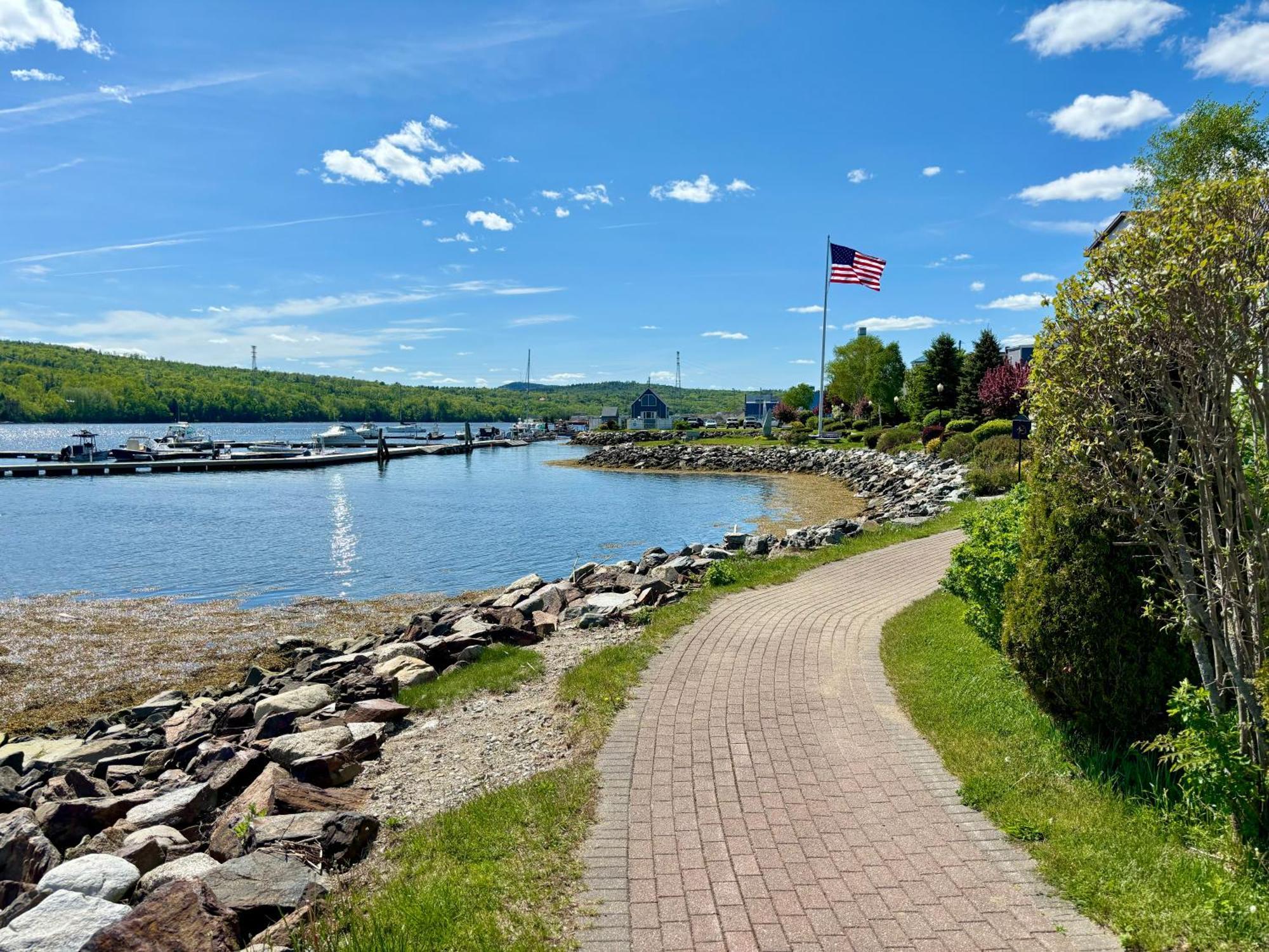 Fort Knox Inn Bucksport Екстериор снимка